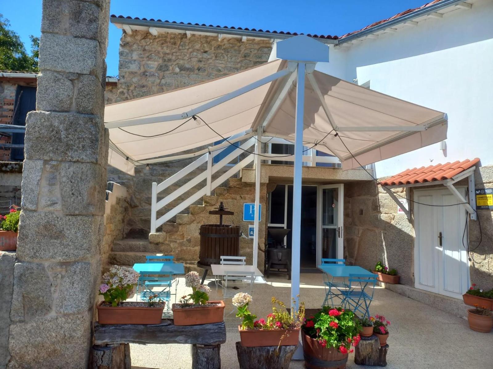 Pension O Corazon Da Ribeira Sacra La Teijeira 外观 照片