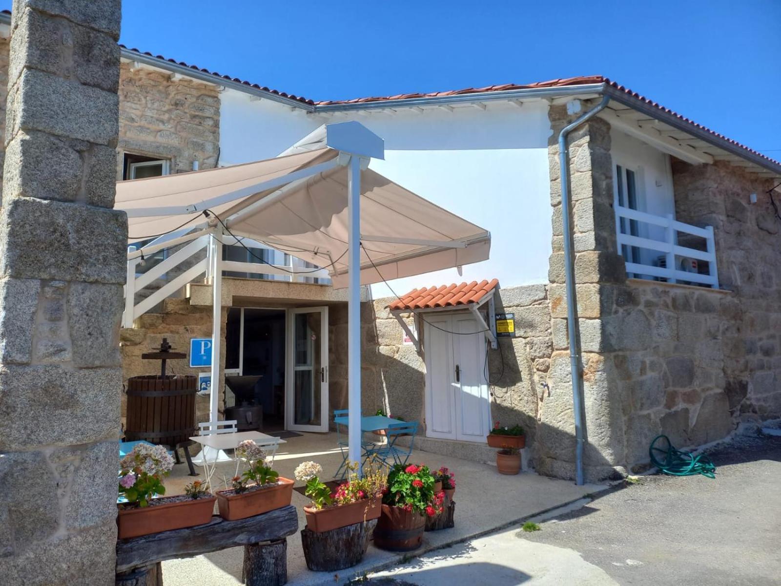 Pension O Corazon Da Ribeira Sacra La Teijeira 外观 照片